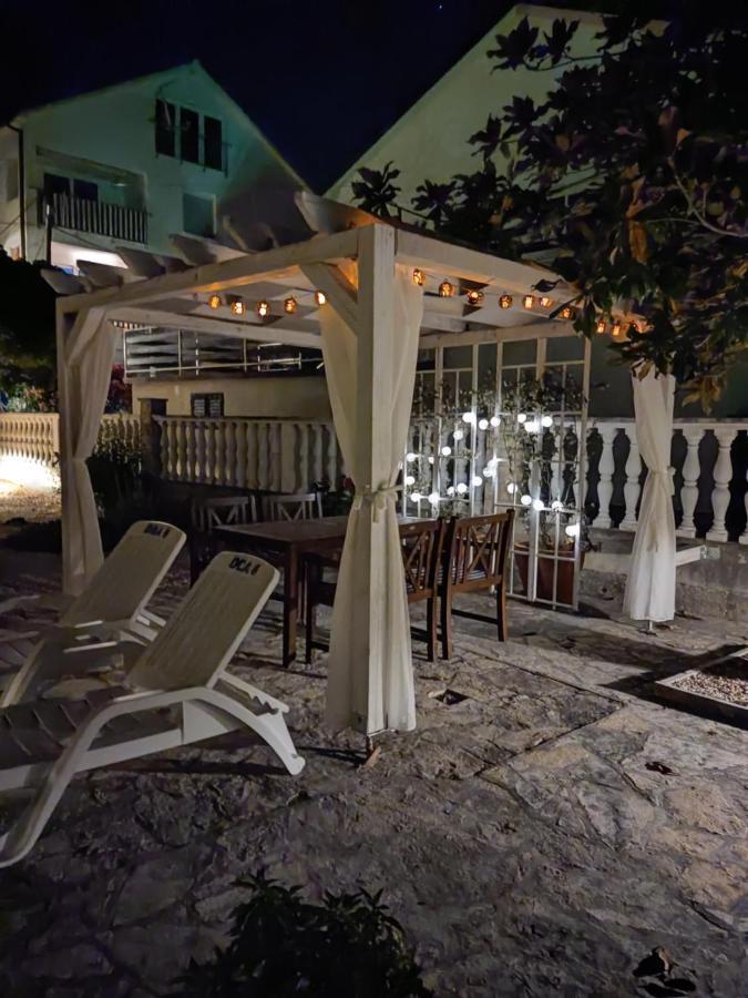 Diklo Beach Apartments Robert & Renata Zadar Bagian luar foto