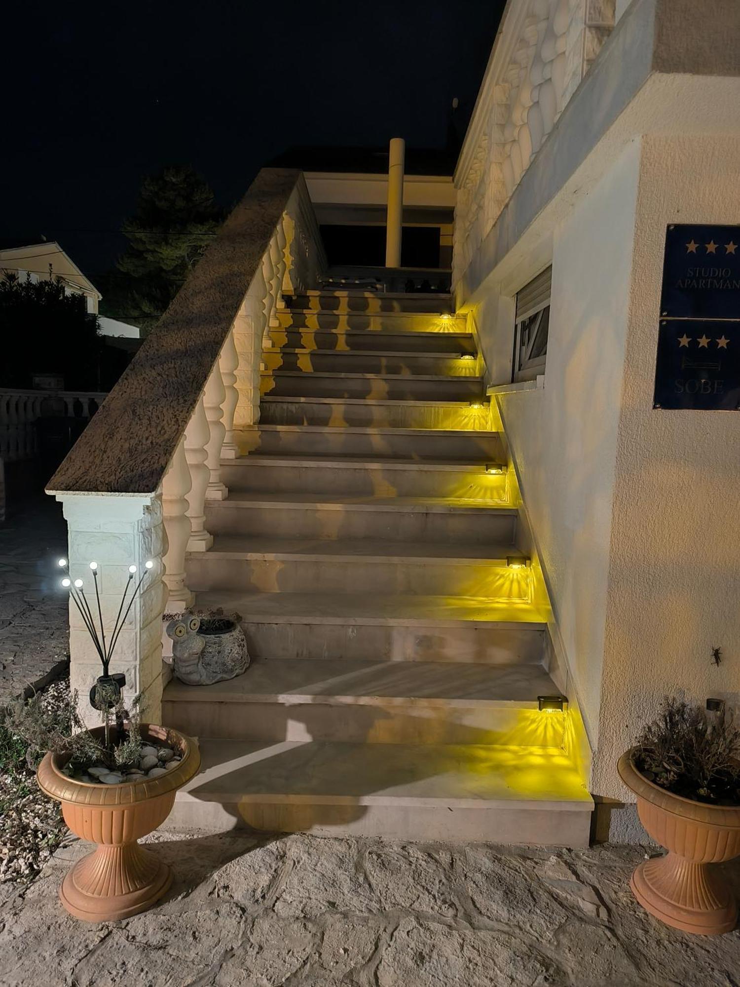 Diklo Beach Apartments Robert & Renata Zadar Bagian luar foto