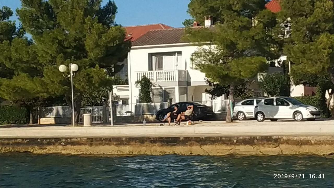 Diklo Beach Apartments Robert & Renata Zadar Bagian luar foto